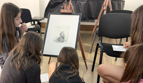 „Да гледаме бавно с Рембранд: лица, истории и загадки“, артмедиация на д-р Тодор Петев